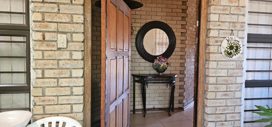 4 Bedroom Property for Sale in Spitskop SH Free State